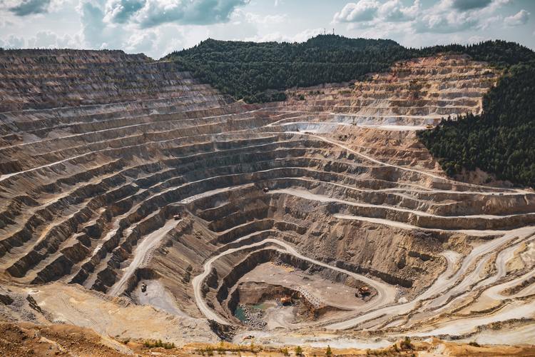 云南礦山開采的智能化升級 遠眺智慧礦山解決方案在礦石加工中的應用